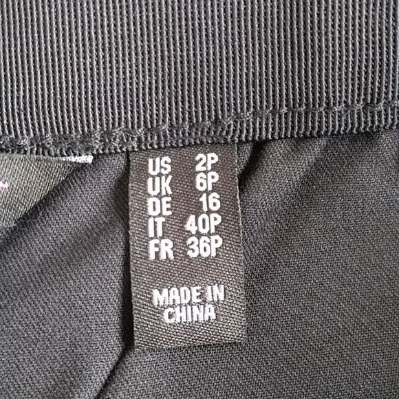 Isaac Mizrahi Live! Scalloped Lace Trim Pants 2P Black - Picture 5 of 16